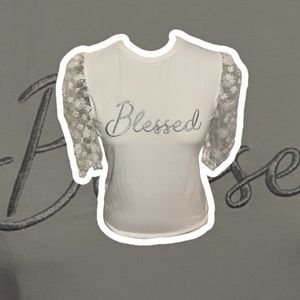 Women’s Blessed Puffy sleeve fitted Shirt size small New with tags